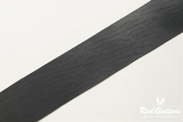 Plain Leather - Ebony & Round Studs